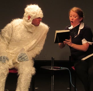 THE YETI IN THE AIRPORT LOUNGE (2015) DeWayne Blundell & Andra Laine Hunter- N47_photo Elaine Liner