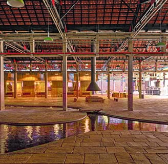 Sesc Pompeia oferece uma ampla variedade de eventos culturais, incluindo música ao vivo, teatro