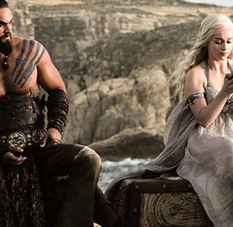 Khal Drogo and Daenerys examine wedding gifts.