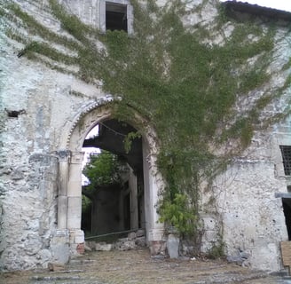 Castiglione a Casauria (PE) Palazzo De Petris Fraggianni