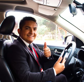 /taxi-satelital-355-revolucionando-la-movilidad-urbana-con-tecnologia-y-seguridad-alfredo-tapia-rizzo