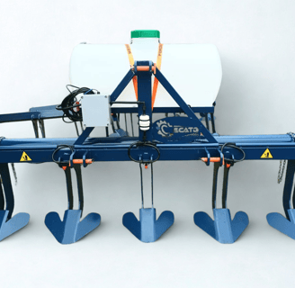 Escarificador com Pulverizador para Aviários