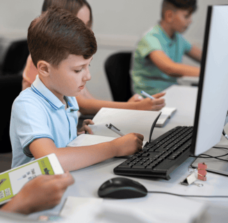 O Papel da Tecnologia no Desenvolvimento de Crianças Autistas