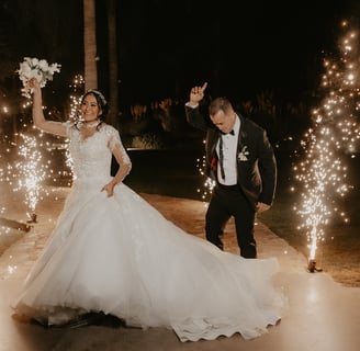 Entrada de novios Aldo Castaneda Bodas mejor fotografo en Guadalajara Mexico