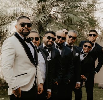 Groom and groomsmen - Mejor cineasta de bodas en Guadalajara,  México