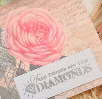 Ways on how to use patterned paper, Make album covers with patterned paper