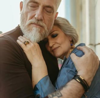 Rediscover Romance: The Essential Guide for Silver Singles to Find Love After 50