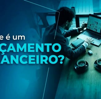 Imagem com um homem de terno usando um notebook e uma pergunta, o  que é um orçamento 