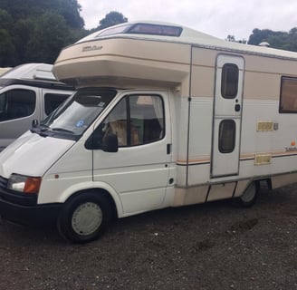 Ford Transit Travelhome II