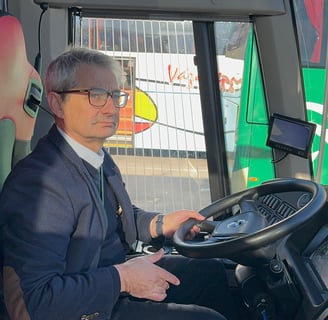 Conductores profesionales y amables.