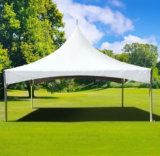 Carpa high peak 20x20 sobre el pasto, el paso diamond events