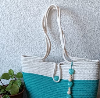 Cartera Hecha a Mano con Cordón de algodón turquesa y beige