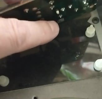 DX9 to DX7 Access to Capacitor Terminals