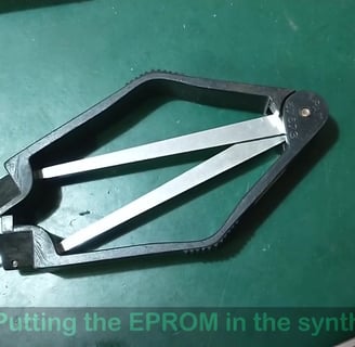 DX9 to DX7 Eprom Fitting Extractors Good Idea