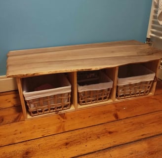 banc en bois massif avec rangements
