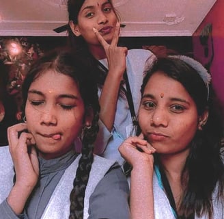 sonam's friend image