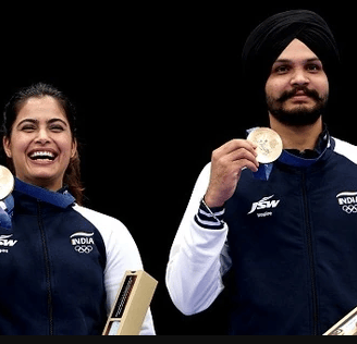 Manu Bhaker and Sarabjot Singh Bring Home Bronze in 10m Air Pistol Mixed Team Event at Paris Olympic
