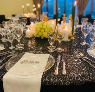 Galime pasiūlyti platų spektrą paslaugų: nuo renginio vedėjo iki dekoro.