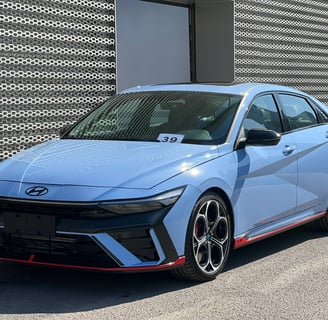 ngine: 1.5L 4-cylinder naturally aspirated petrol (approx. 113-115 HP, 144 Nm torque) Transmission: 