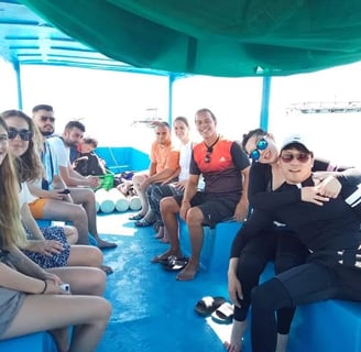 Russian group dive package in Bali #DivePackageBali #RUdiving