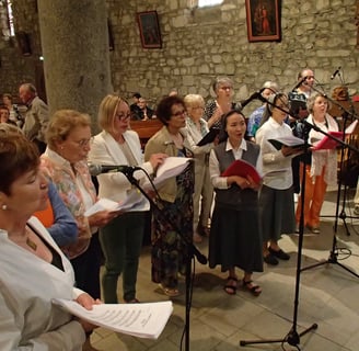 Première communion : église La Roche sur Foron. Juin 2024