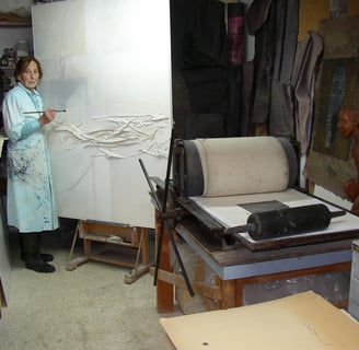 Chava is working in her studio in Omer, Israel.