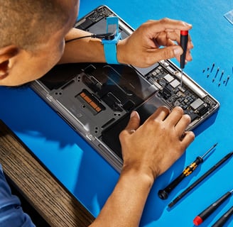 Macbook, Laptop, screen replacement, power issue, battery, keyboard and water damage.
