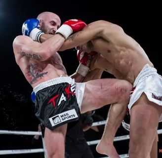 Muay Thai Knee Strikes: Devastating Power for Kickboxing Combos