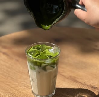 iced matcha latte