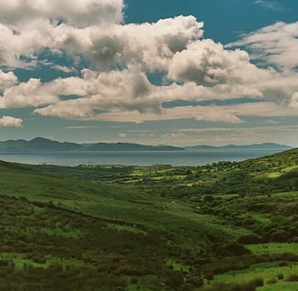 Ring of Kerry – scenic  route in Ireland known for coastal views, mountains, and charming villages