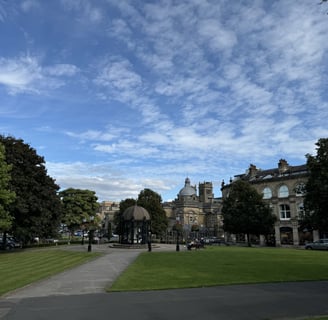 A pleasant stroll to Crescent Gardens