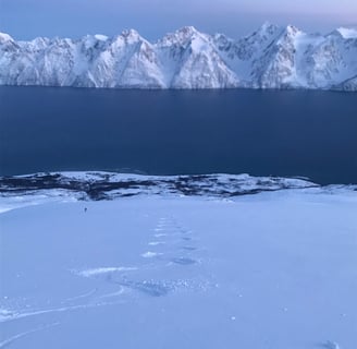 skier lyngen alps Norway