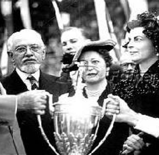 Getúlio Vargas and the Soccer Strategy Distraction