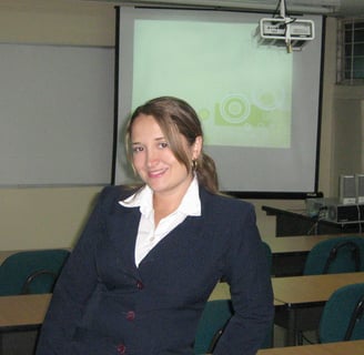 Dra. Elisa Mesa. Psicóloga organizacional y formadora online y presencial.