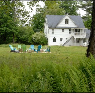 Catskills vacation home for large group of family, friends, reunions, hiking, swim.