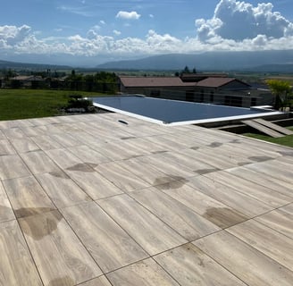 dalle sur plot jusqu'a la piscine
