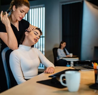 Physiotherapy for busy professionals. Corporate wellness at work