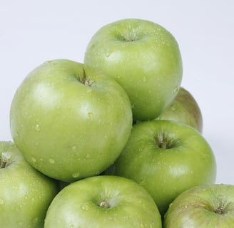 Bunch of ripe granny smith apples