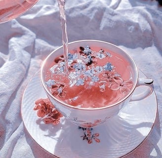 Herbal tea, moon cycle tea, tea for period cramps