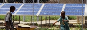 Aidez les pays pauvres à se pourvoir en énergies renouvelables.