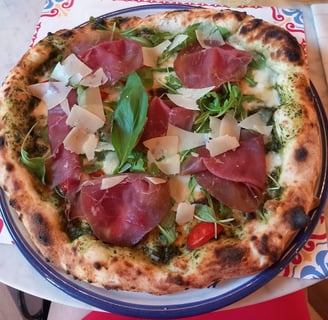 Pizza bei Pizzium - Triest