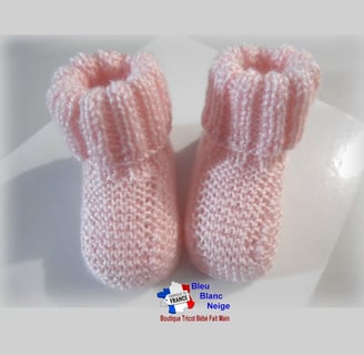 chaussons roses layette bb tricotée main