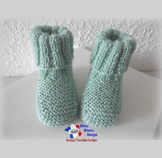 chaussons vert layette bb tricotée main