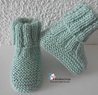 chaussons vert layette bb tricotée main