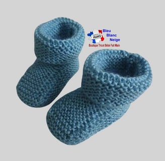 Chaussons bleus modele layette bb tricot bebe fait main