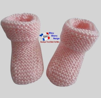 Chaussons roses modele layette bb tricot bebe fait main