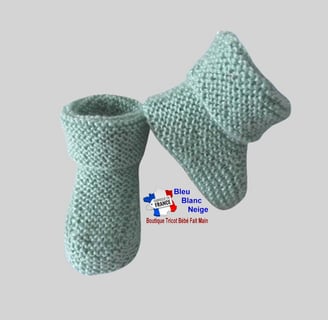 Chaussons verts modele layette bb tricot bebe fait main