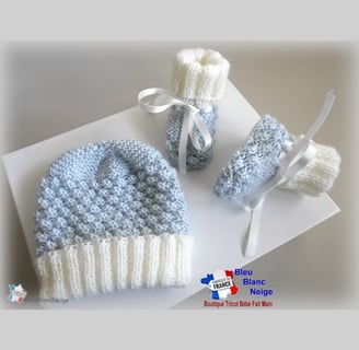 Bonnet et chaussons layette bb bleublancneige