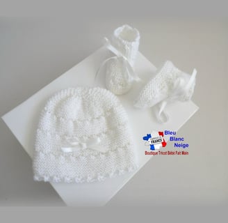 Bonnet et chaussons layette bébé fait main