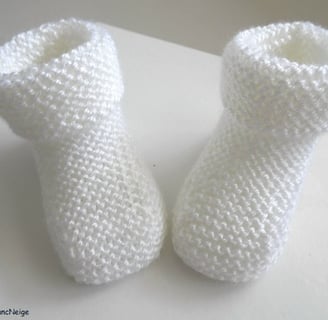 Bonnet et chaussons Lait tricot bebe laine